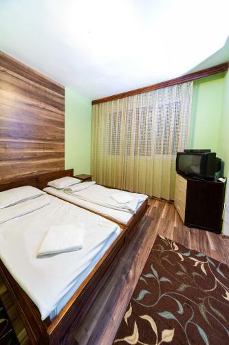Hotel Tishina