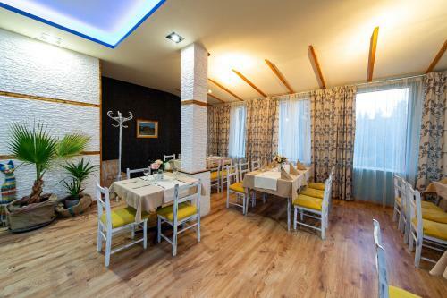 Hotel Tishina
