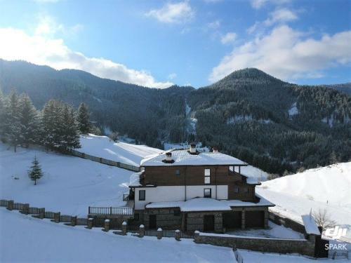 Villa Stoykite-pamporovo Nature Retreat