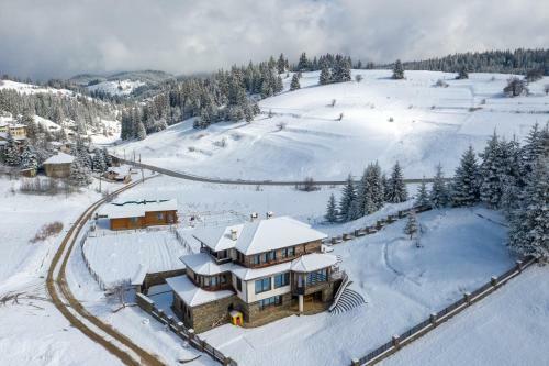 Villa Stoykite-pamporovo Nature Retreat
