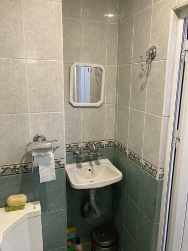 Apartamento Private Room With Lovely Yard
