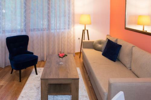 Rebus Apartments