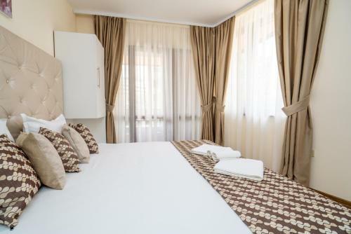 Park Apartment Emilin
