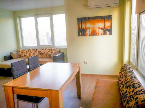 Central Apartment