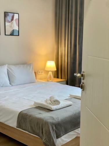 Stylish Top Centre Apartment For 4 Guests