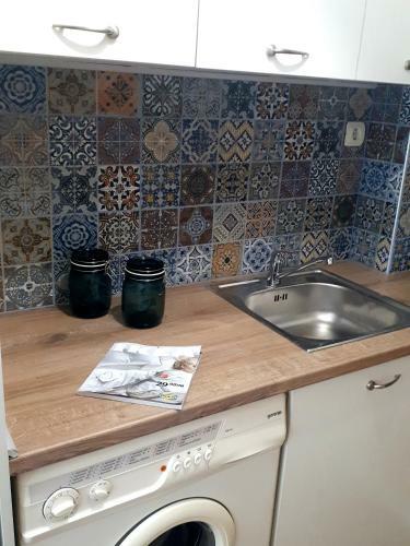 Hostex Meraki Apartment