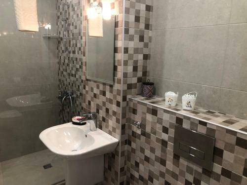 Apartamento Borov Park 3