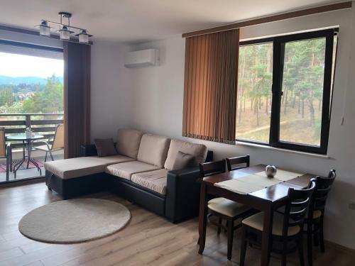 Apartamento Borov Park 3