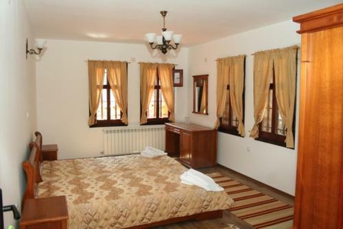 Hostal Enchevite Strannopriemnitsi
