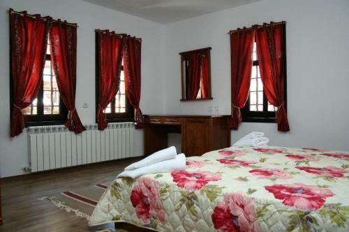 Hostal Enchevite Strannopriemnitsi