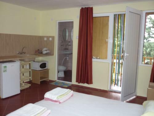 Nimpha Bungalows