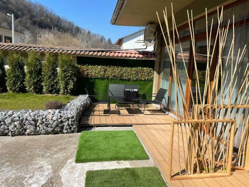 Hostal R34 Guest House