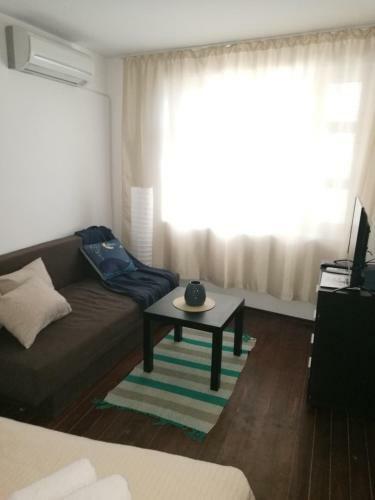 Honey I`m Home Apartments
