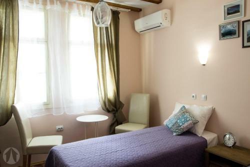 Hostal Base Camp Guesthouse
