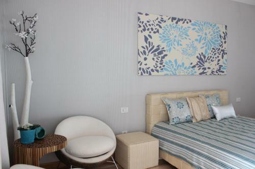 Apartment In Port Palace