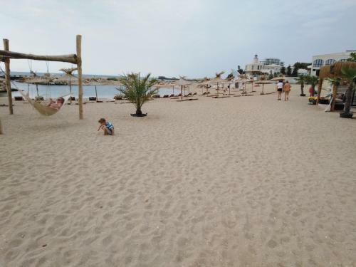 Private Apartment In Saint Elena