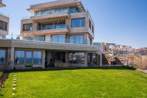 Hostal Villa Lili