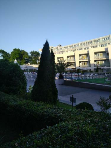 Gradina Sunny Apartment