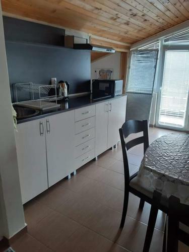 Hostal ?????