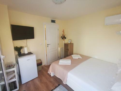 Hostal Damaris
