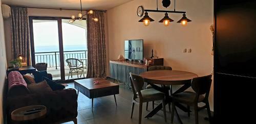 Deluxe Apartment "paradise View"