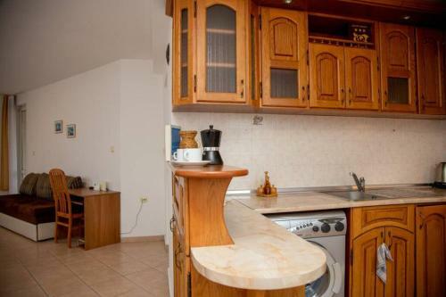 Apartamento Convenient 1-bedroom Flat Next To Harmanite Beach