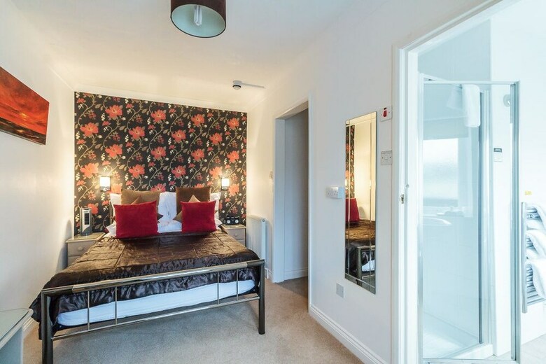 Bed & Breakfast The P&m Paignton Residence