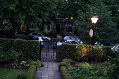 Hostal Brookfield House