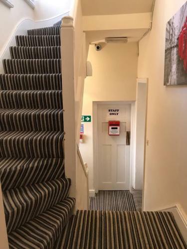 Eurobar Cafe & Hotel - B&B
