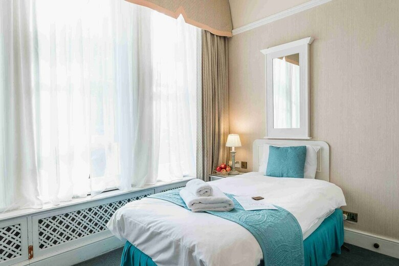 Bed & Breakfast St Margarets Hotel