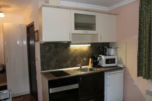 Apartments In Complex Grand Manastira