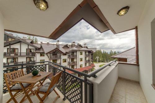 Luxury 2-bedroom Apartment By Studenets Center