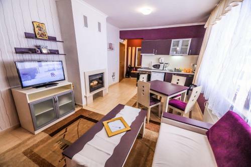 Grand Monastery Violet Apartment With One Bedroom And A Terrace