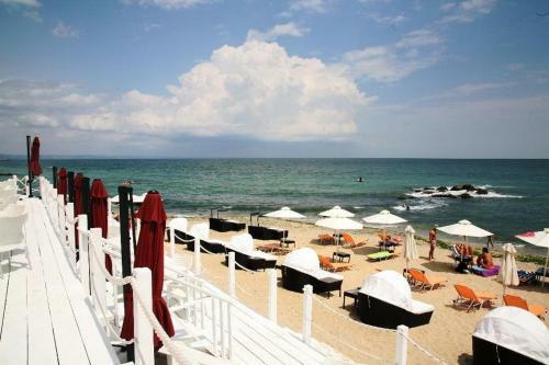 Princess Palace Apartment, La Mer Complex