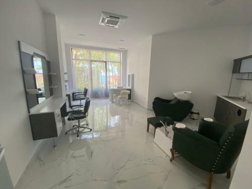 Luxurious And Panoramic Apartment At The Beach In La Mer Complex