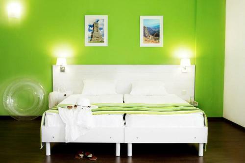 Green Park Hotel