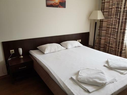 Golden Sands Rentals Apartments
