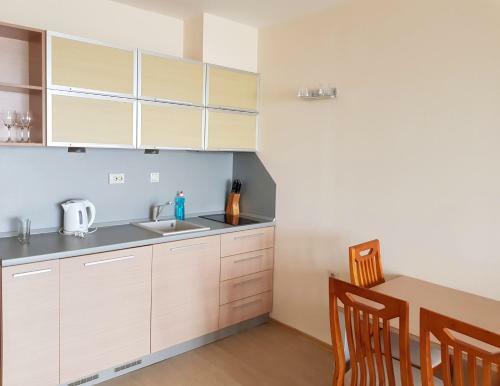 Golden Sands Rentals Apartments