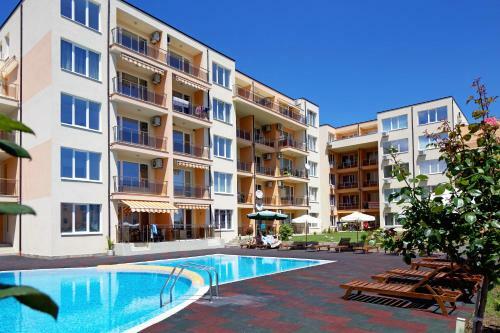 Apartamento ?????? Anna Marina