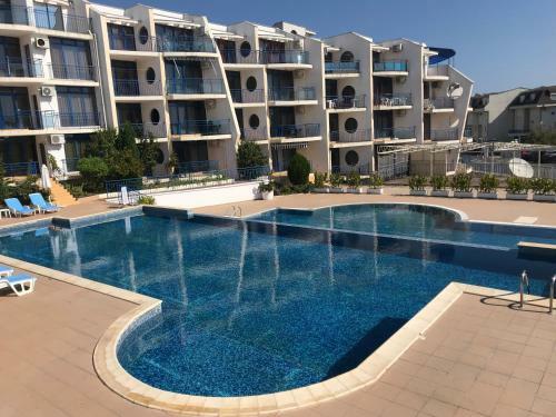 Vega Nadezhda Apartment