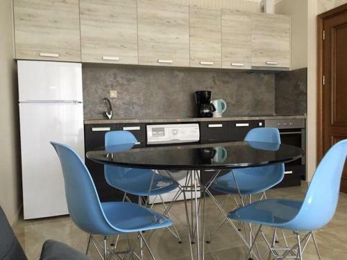 Exclusive Apartment In Porto Paradiso