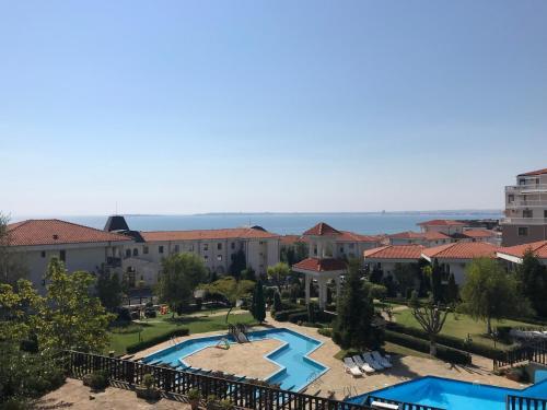 Kambani Nadezhda Apartment