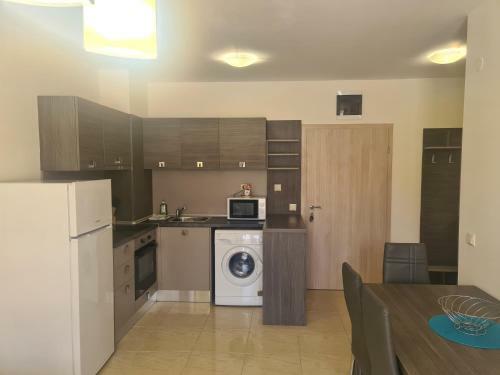 Private Apartment In Star Dreams Complex