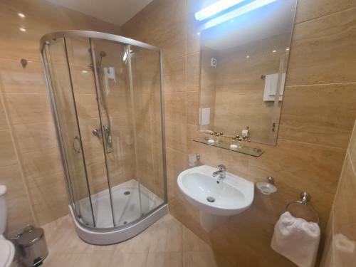 Private Apartment In Star Dreams Complex