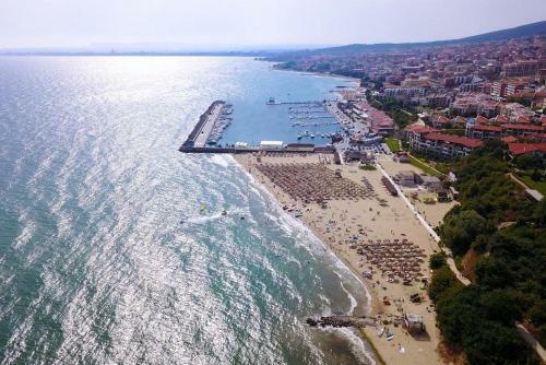 ?he Most Exlusive And Romantic Apartment On The Black Sea