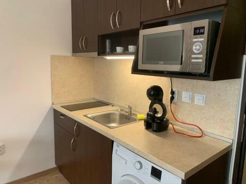 Marina Bay Apart Saint Vlas
