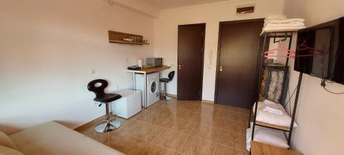 Apartamento ?????????? ?????? ? 200 ?????? ?? ???????? ?????