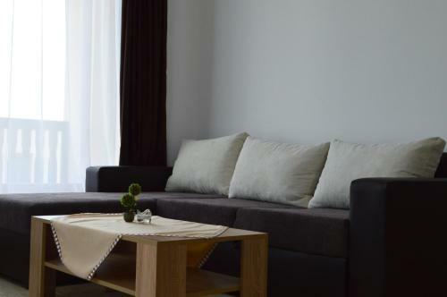 Aquamarine Apartments