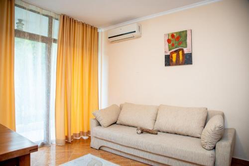 Apartamento Helios ~ Studio In A Complex In St. Vlas