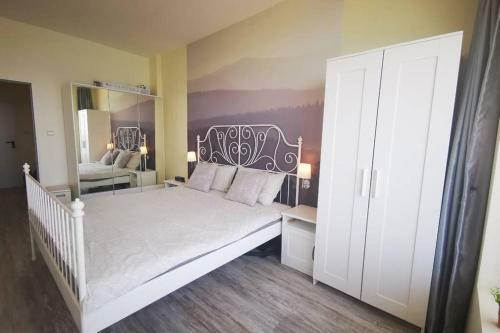 Sea Front Apartment Coral Beach